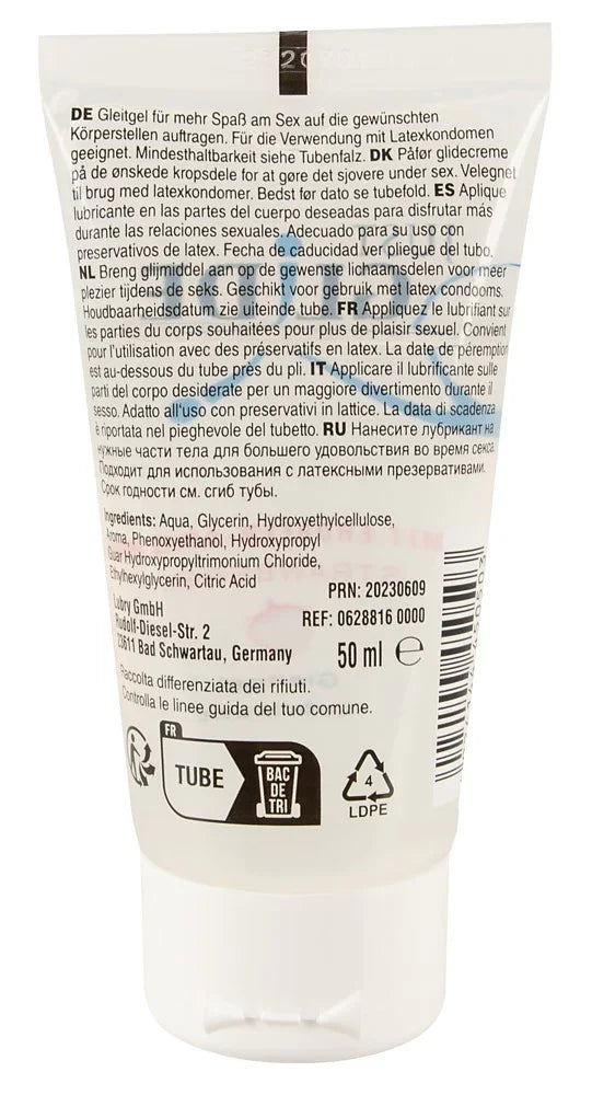 Rückseite einer 50ml Gleitgel-Tube mit Produktinformationen in mehreren Sprachen, geeignet für Intimität.