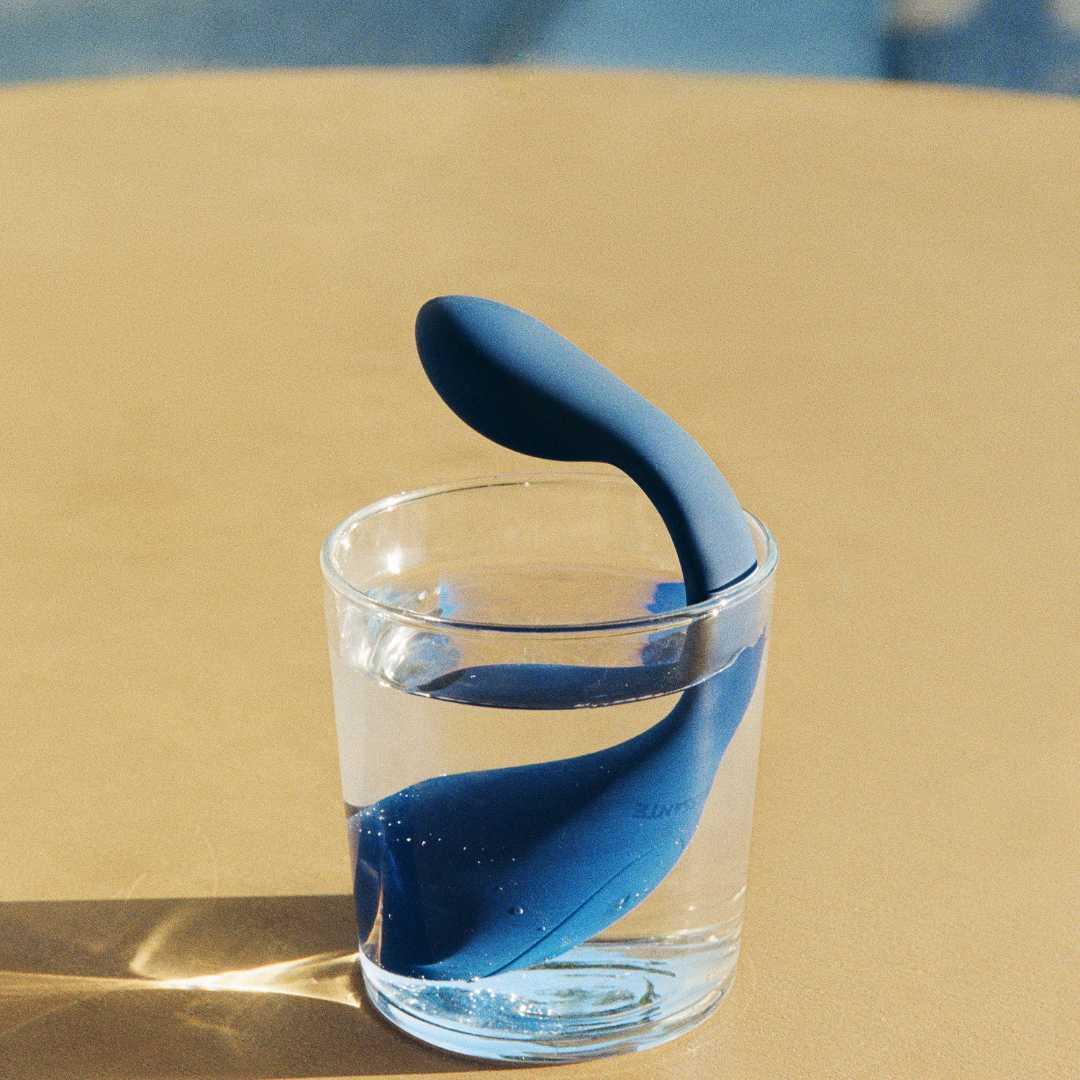 Auflegevibrator "Coco" aus medizinischem Silikon - 19 cm (blau) - loveiu.ch