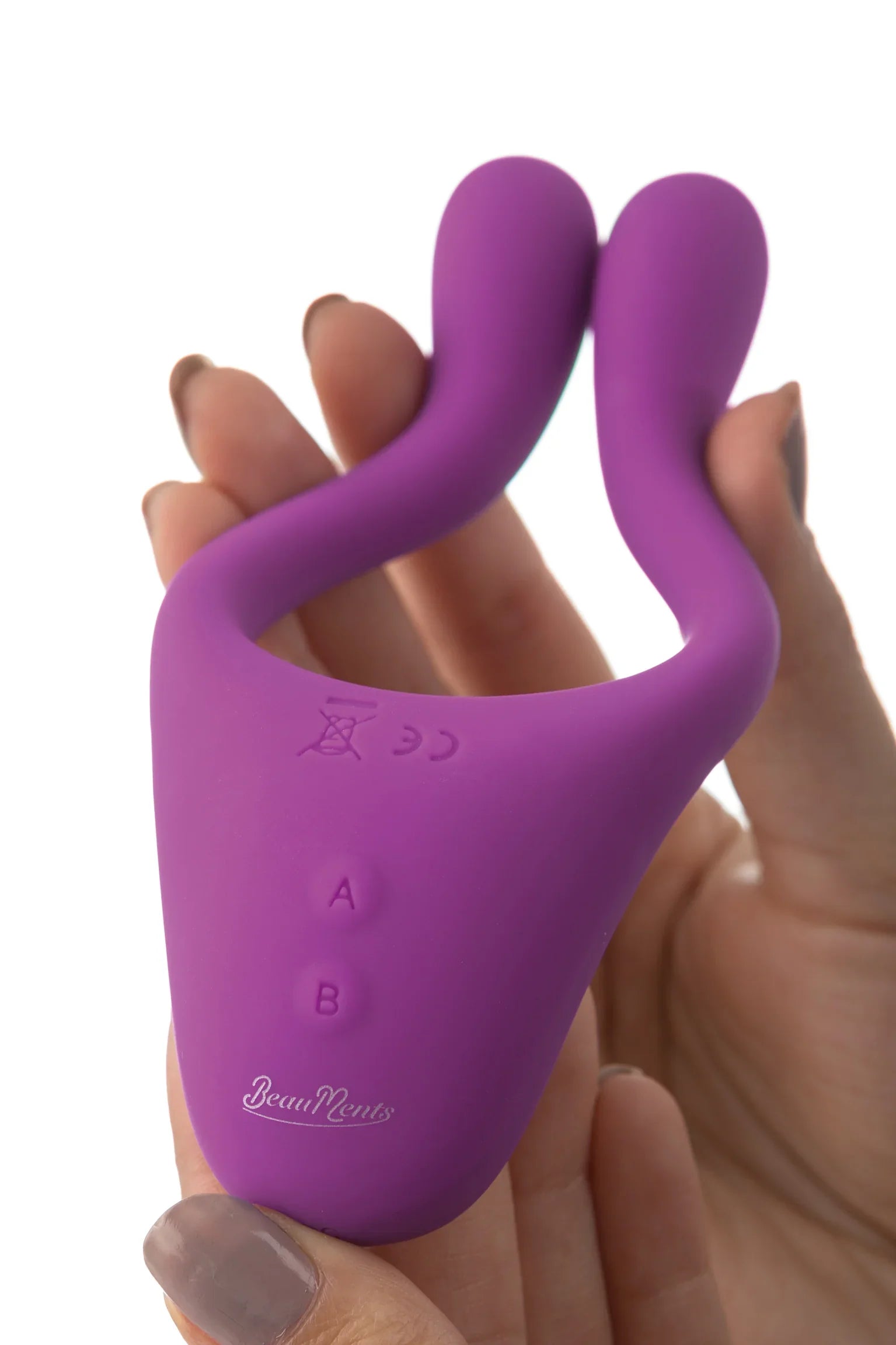 Lila Vibrator mit Doppelkopf von BeauMents, ideal für intime Momente und Liebesleben