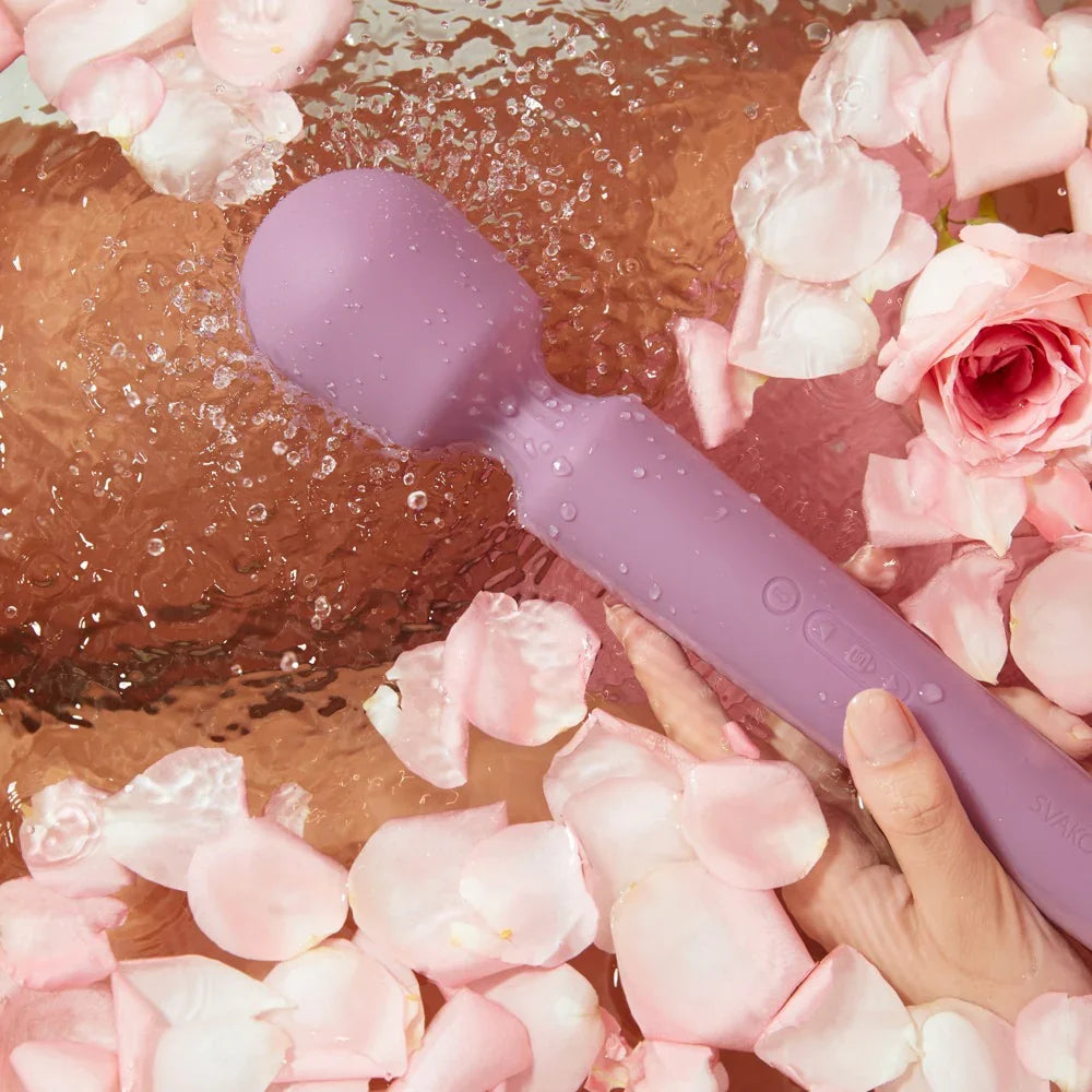 Massager „Emma Neo 2“ von Svakom aus Silikon – 20.9 cm (lila) - loveiu.ch