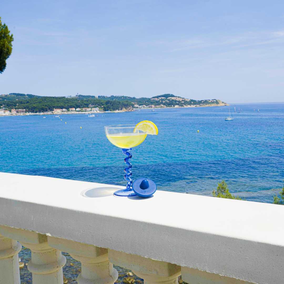 Auflegevibrator "Toupie Puissante" aus medizinischem Silikon - im Spinner-Design (blau) - loveiu.ch