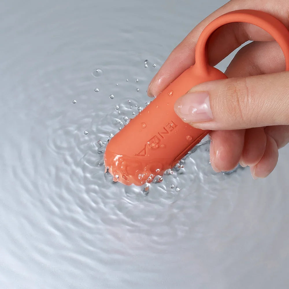 Wasserdichter Vibrator in Orange mit Ring, ideal für das Liebesleben